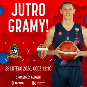 Królowa znów patrzy z góry!