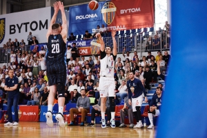 Pierwszy mecz ćwierćfinałowy dla Polonistów